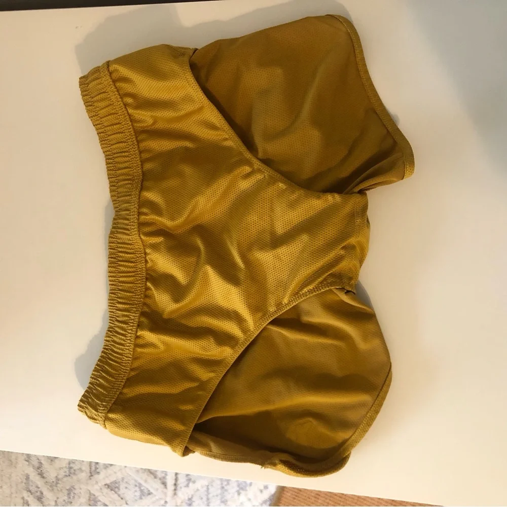 Men’s Tracksmith Jersey shorts - Picture 4 of 4